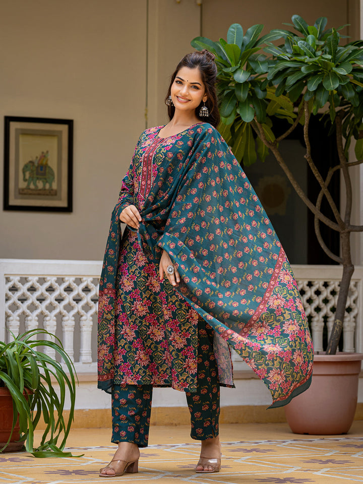 Green-Rayon-Blend-Floral-Printed-3-Piece-Kurta-Set