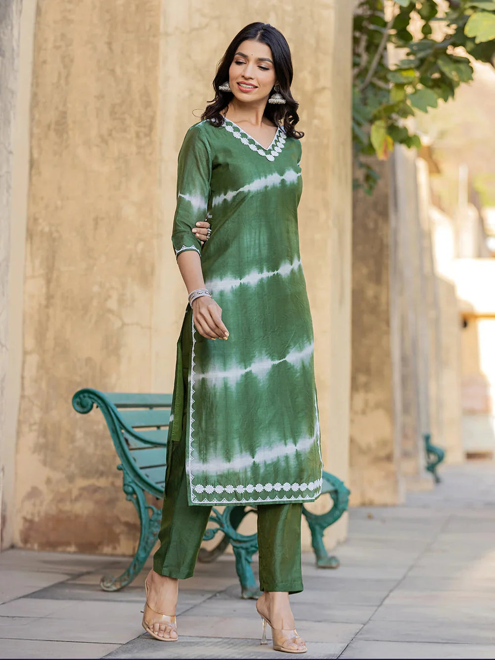 Green-Silk-Blend-Tie-Dye-Lace-Work-Yoke-2-Piece-Kurta-Set