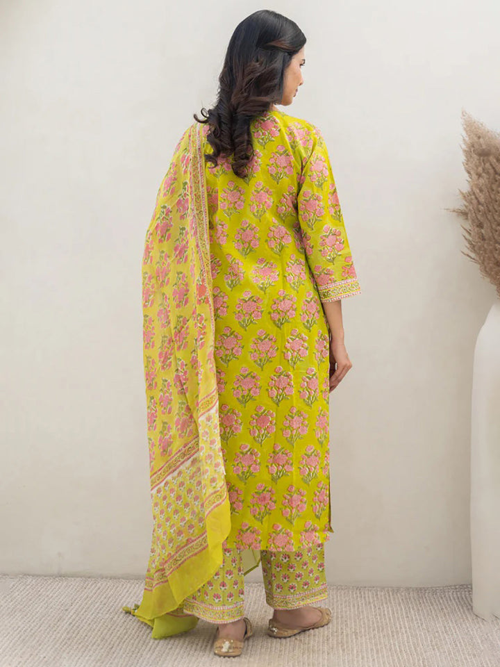 ZERESOUQ-Green-Viscose-Rayon-Floral-Printed-3-Piece-Kurta-Sets