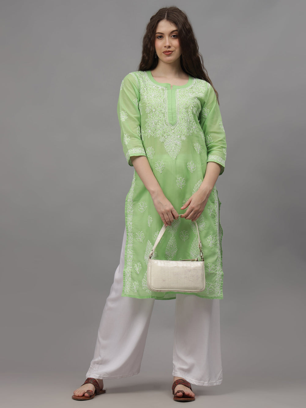 Green-&-White-Cotton-Embroidery-Chikankari-Kurti