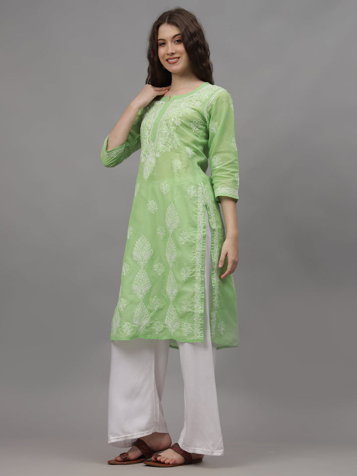 Green-&-White-Cotton-Embroidery-Chikankari-Kurti