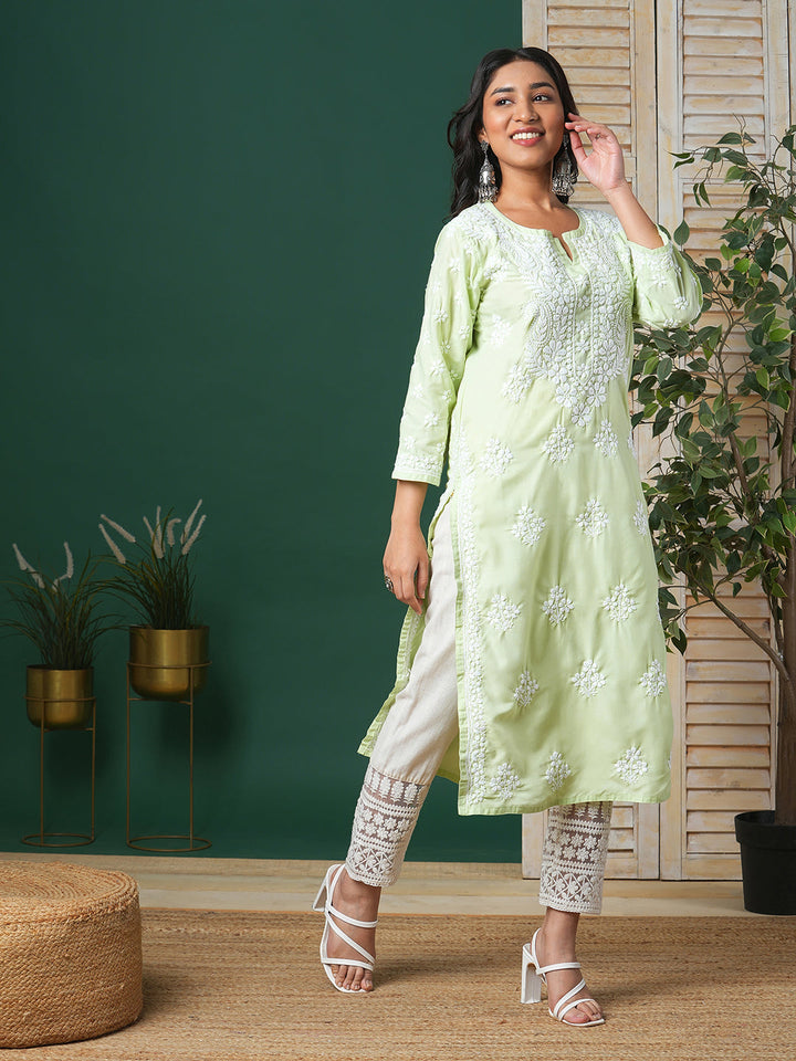 Green-&-White-Cotton-Floral-Notch-Neck-Chikankari-Kurta