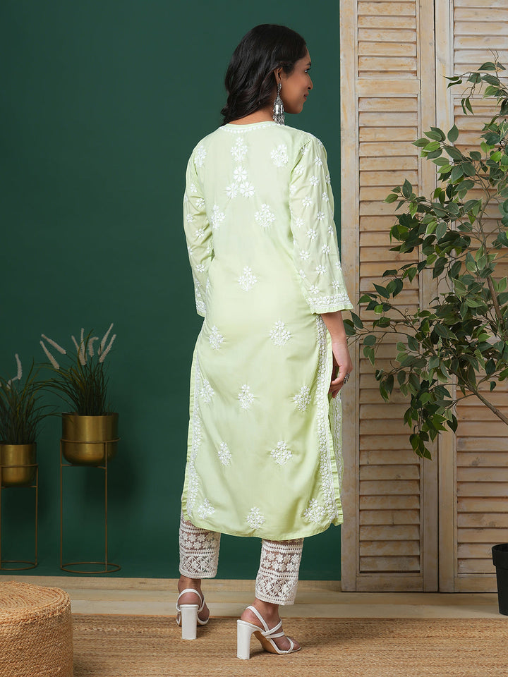 Green-&-White-Cotton-Floral-Notch-Neck-Chikankari-Kurta