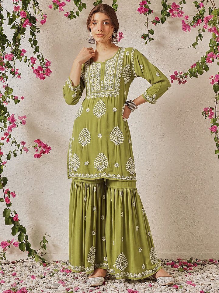 Green-Cotton-Blend-Embroidered-2-Piece-Sharara-Set