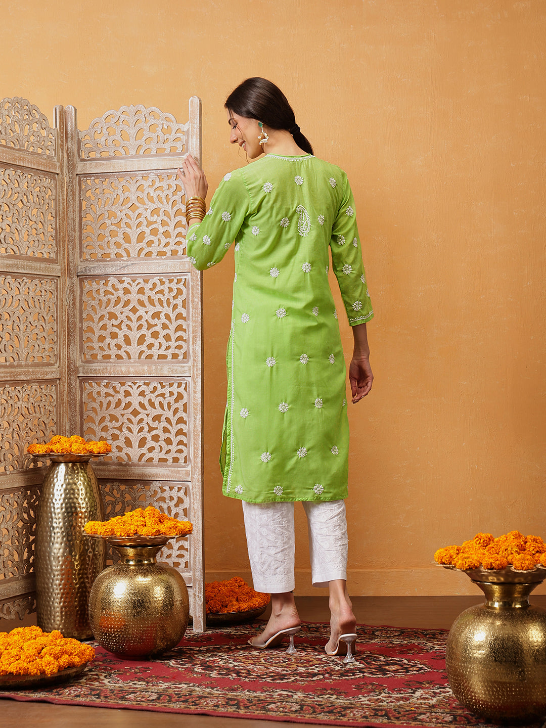 Green-Cotton-Embroidered-Lucknowi-Chikankari-Kurta-Only