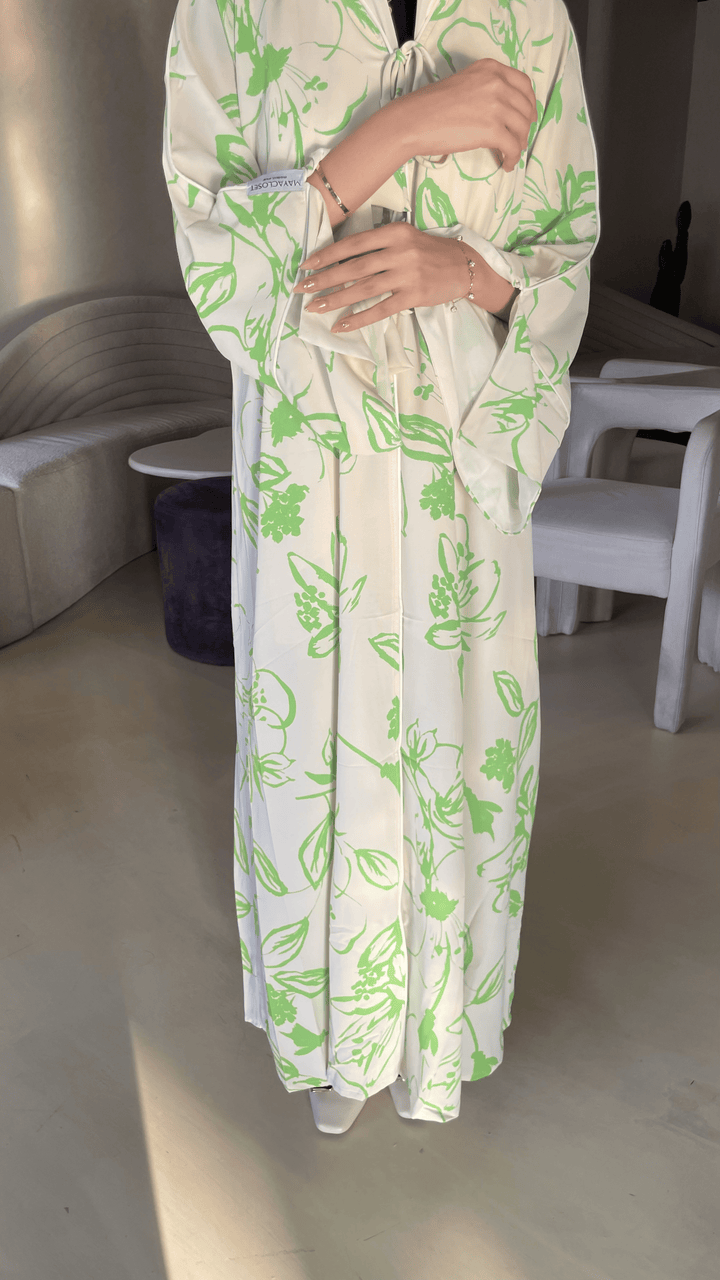 White-&-Green-Georgette-Fusion-Kimono-&-Sheila-Set