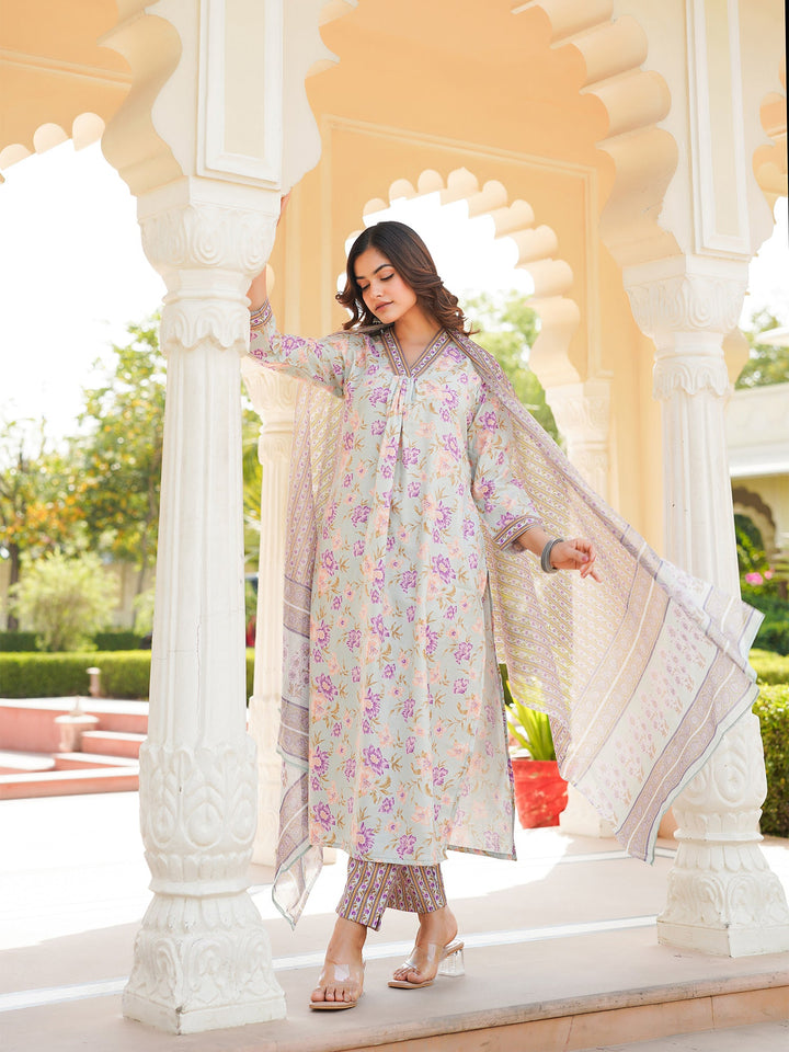 Green-Rayon-Blend-Floral-Printed-Straight-3-Piece-Kurta-Set