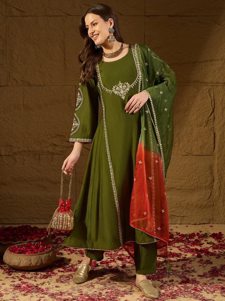 Green-Silk-Blend-Embroidered-A-Line-3-Piece-Kurta-Set