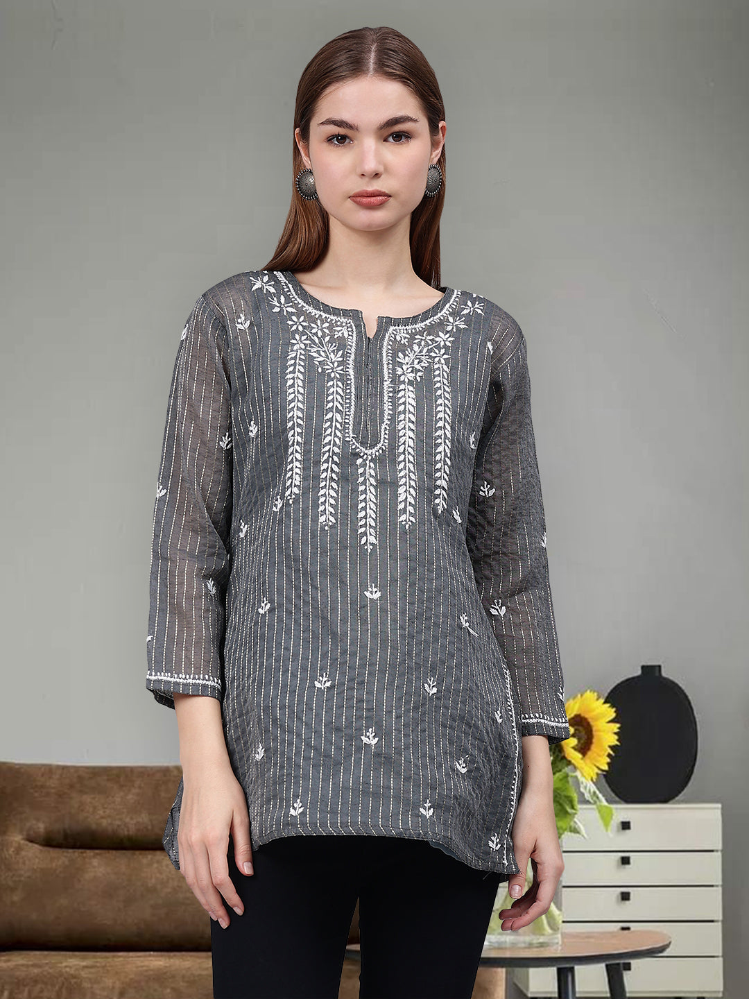 Grey-Chanderi-Embroidered-Chikankari-Tunic-With-Slip