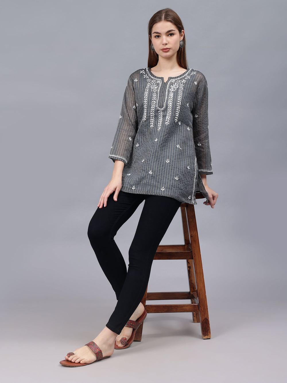 Grey-Chanderi-Embroidered-Chikankari-Tunic-With-Slip