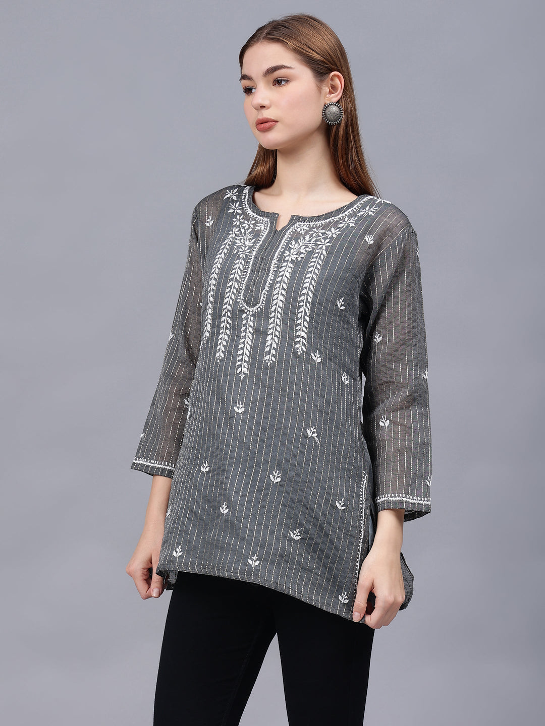 Grey-Chanderi-Embroidered-Chikankari-Tunic-With-Slip