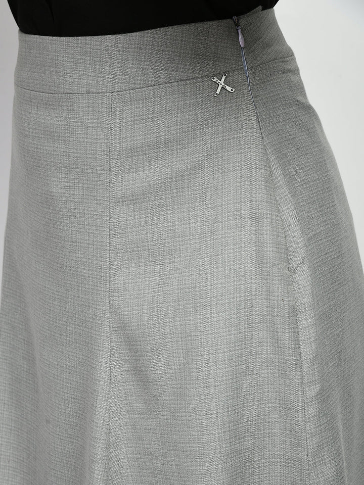 Grey-Cotton-Blend-Decisiveness-Checked-A-Line-Skirt