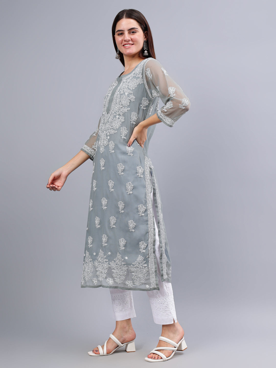 Grey-Georgette-Embroidery-Chikankari-Kurta-With-Slip