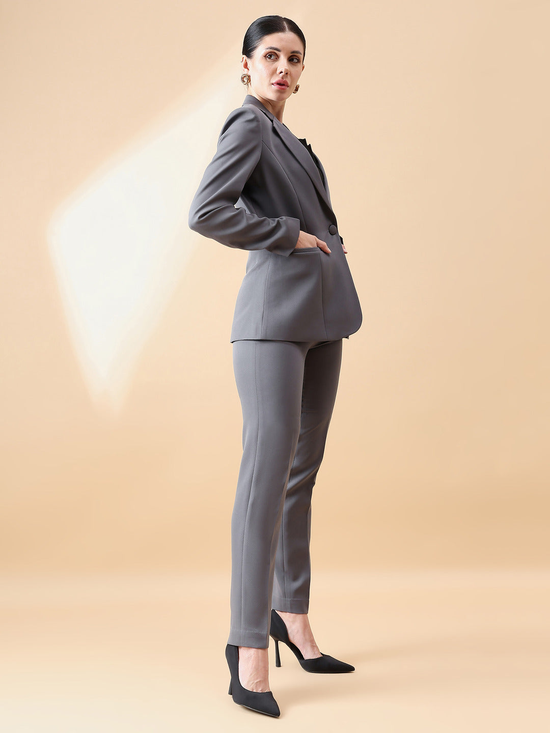 Grey-Polyester-Notched-Collar-Stretch-Pant-Suit
