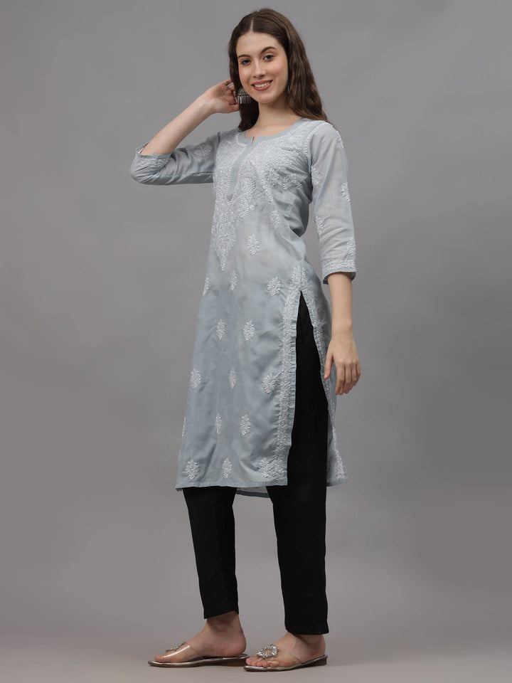 Grey-&-White-Cotton-Embroidered-Chikankari-Kurta