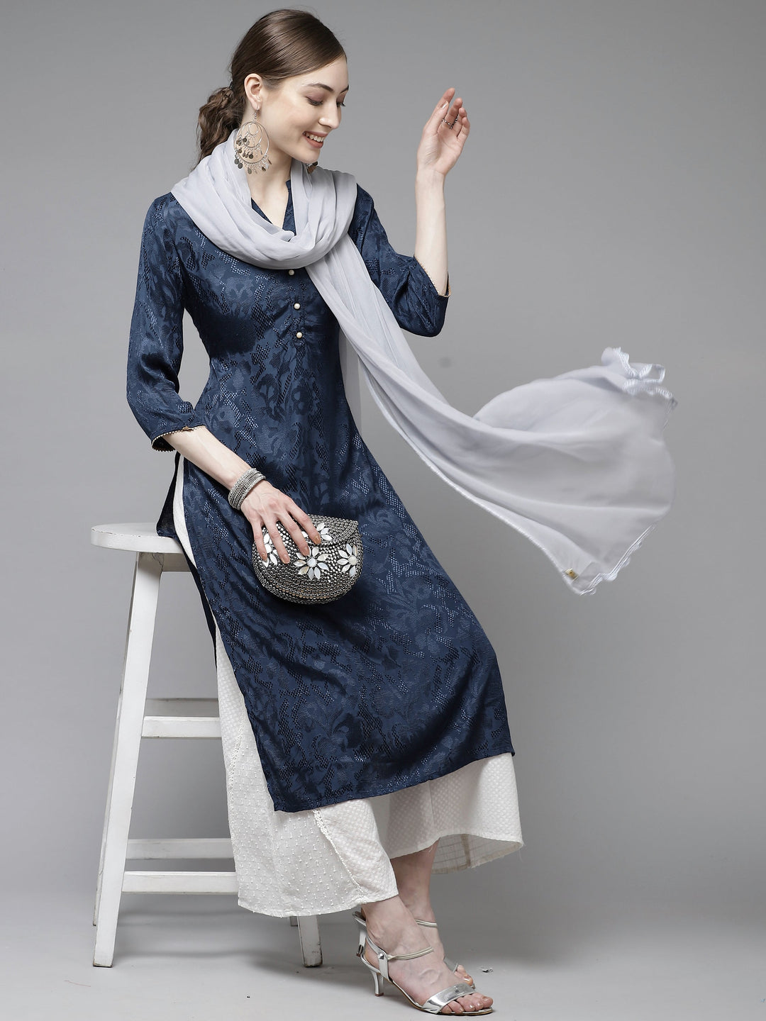 Grey-Chiffon-Embroidered-Lucknowi-Dupatta-With-Crochet-Lace