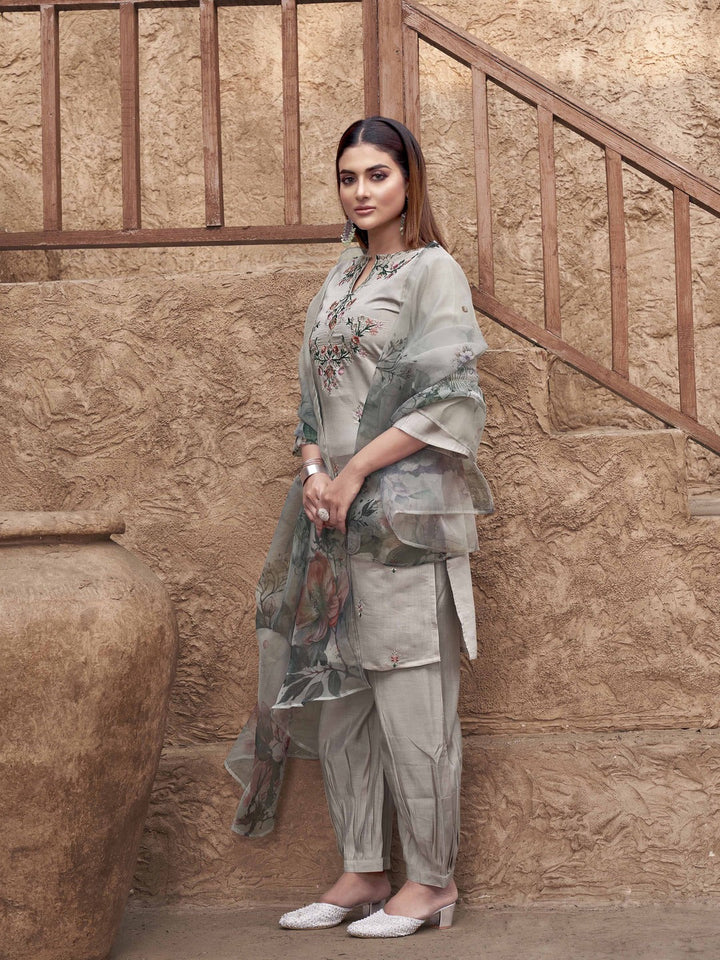 Grey-Silk-Blend-Green-Thread-Embroidered-3-Piece-Kurta-Set
