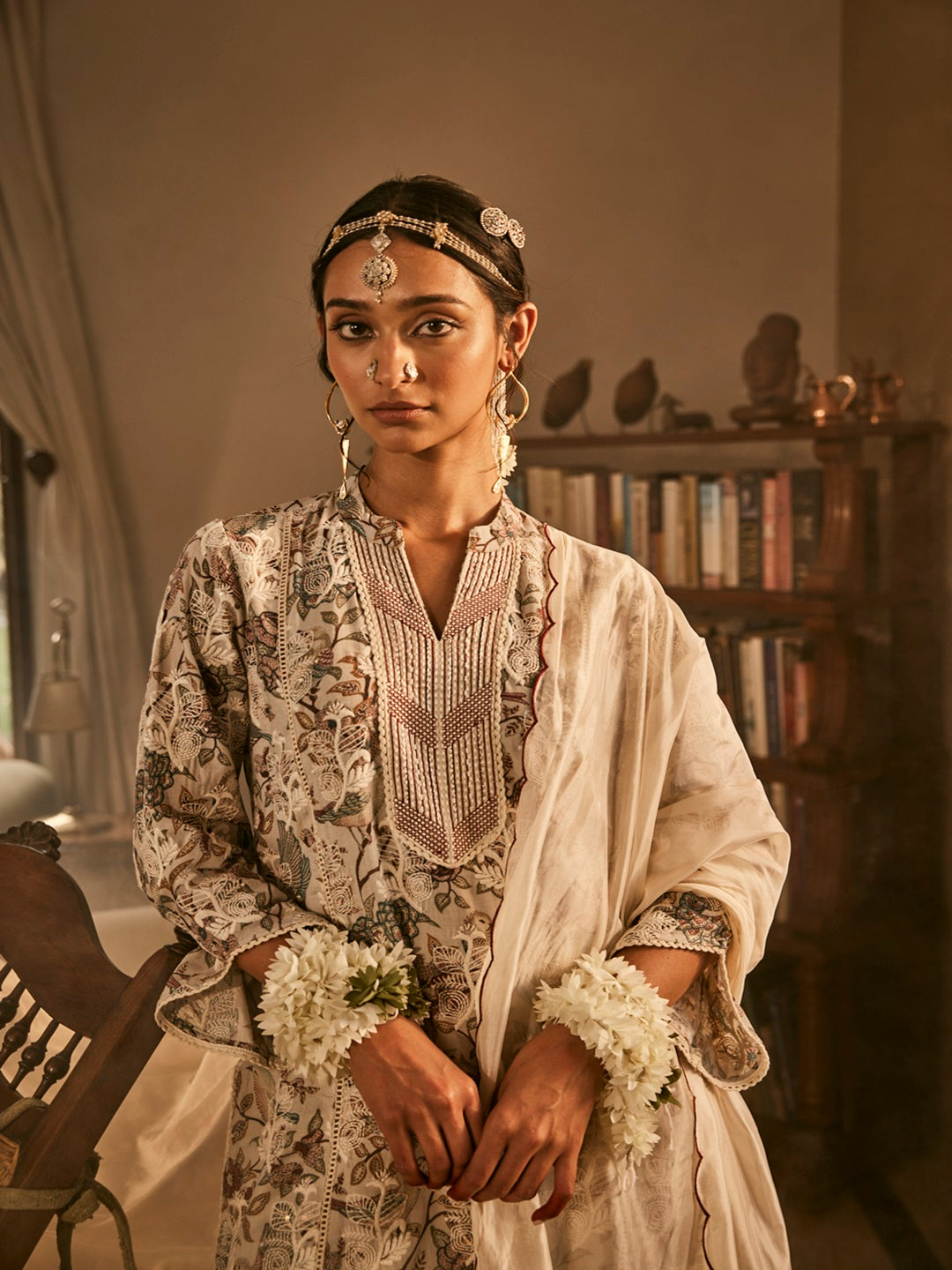 Beige-Cotton-Blend-Floral-Printed-3-Piece-Kurta-Set