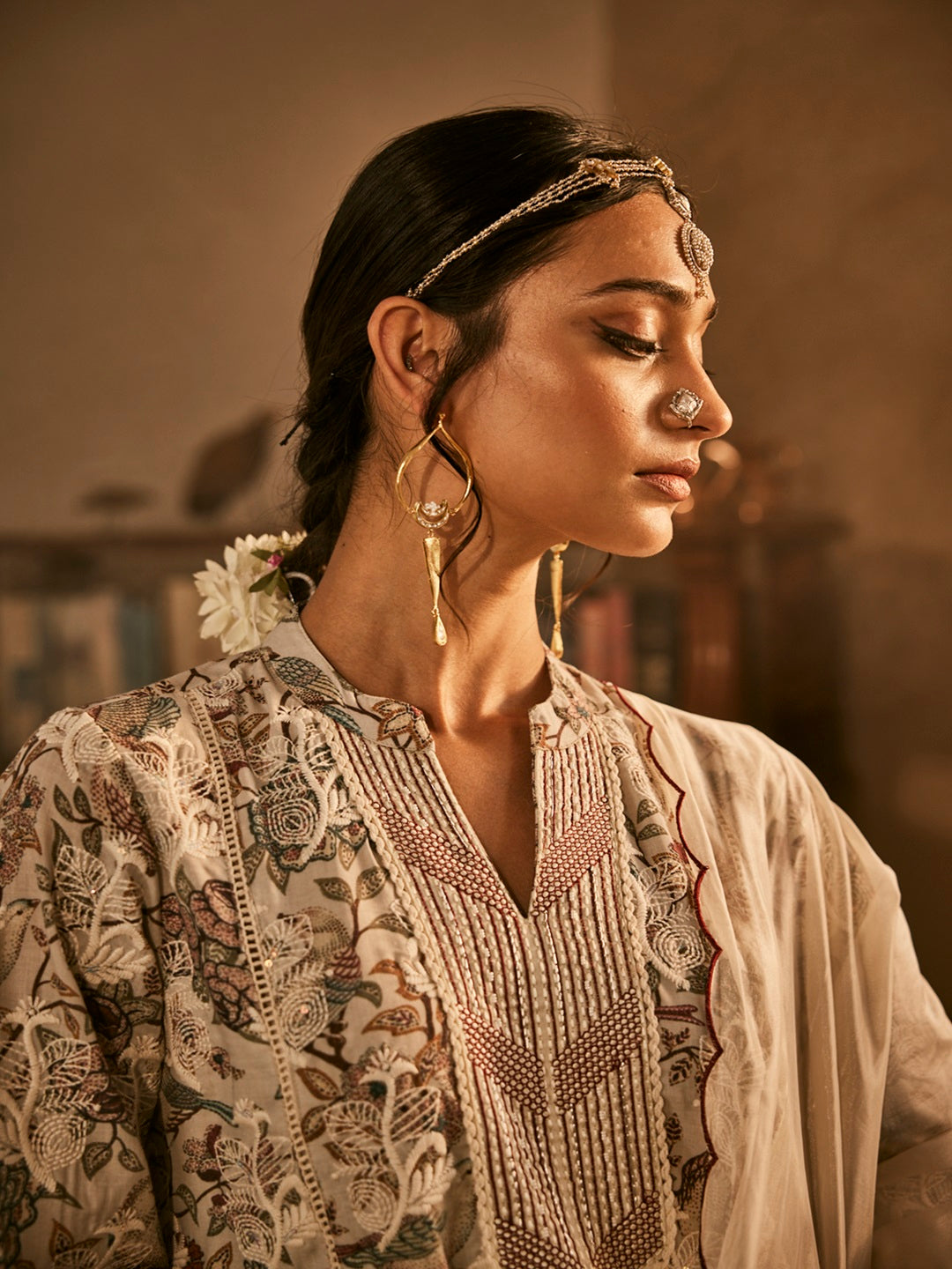 Beige-Cotton-Blend-Floral-Printed-3-Piece-Kurta-Set