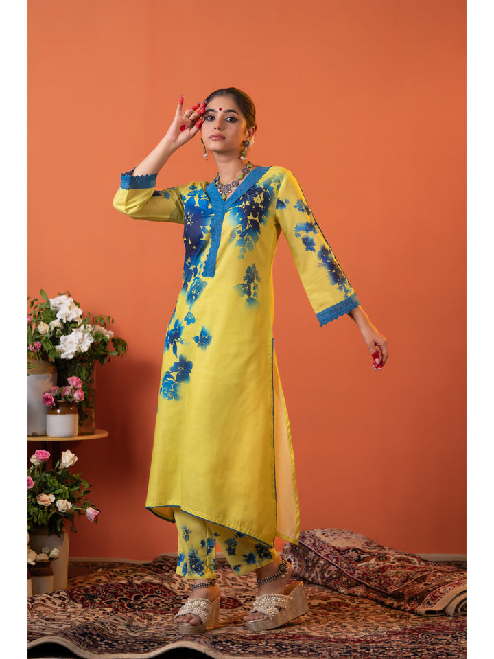 Yellow-Cotton-Blend-Floral-Printed-2-Piece-Kurta-Set