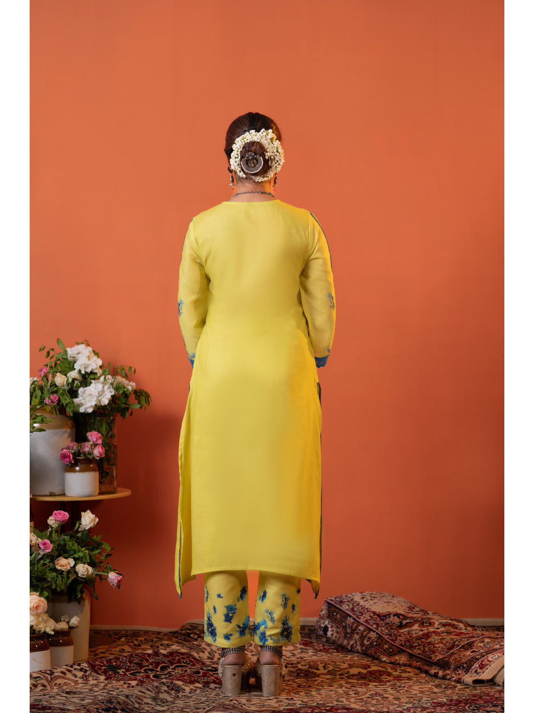 Yellow-Cotton-Blend-Floral-Printed-2-Piece-Kurta-Set