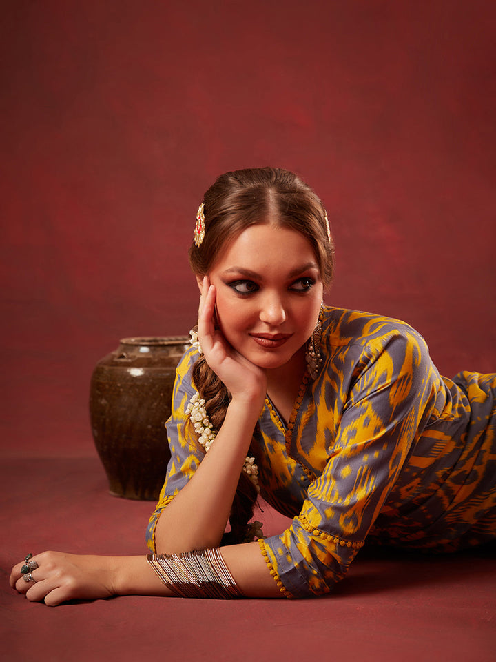 Mustard-Cotton-Blend-Abstract-Printed-Kurta-With-Trouser