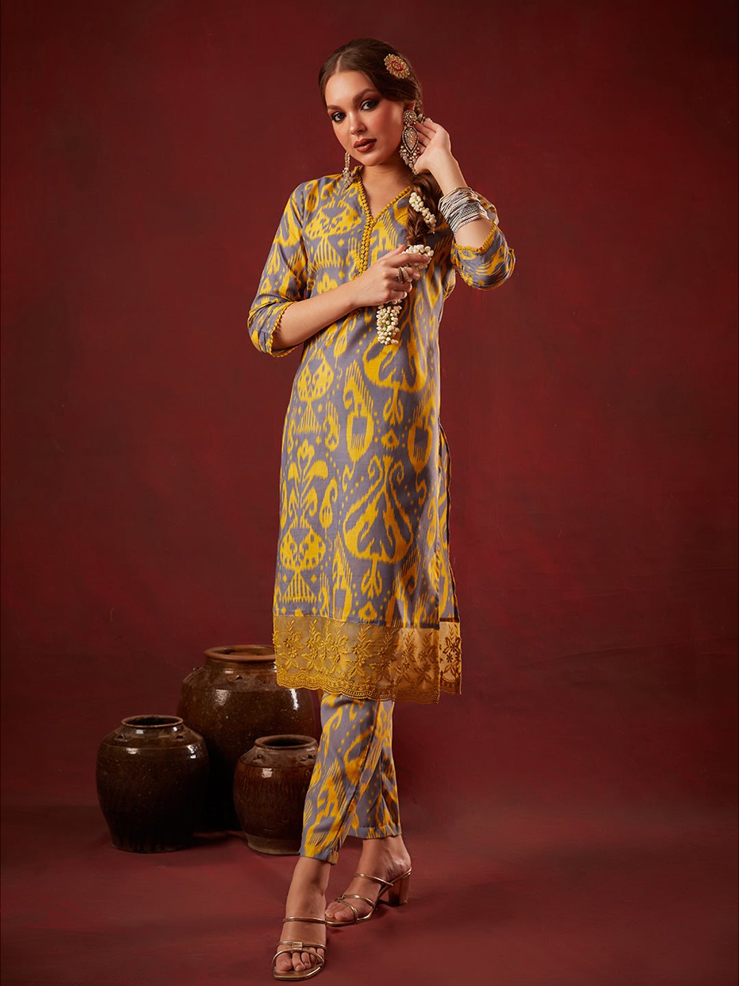 Mustard-Cotton-Blend-Abstract-Printed-Kurta-With-Trouser