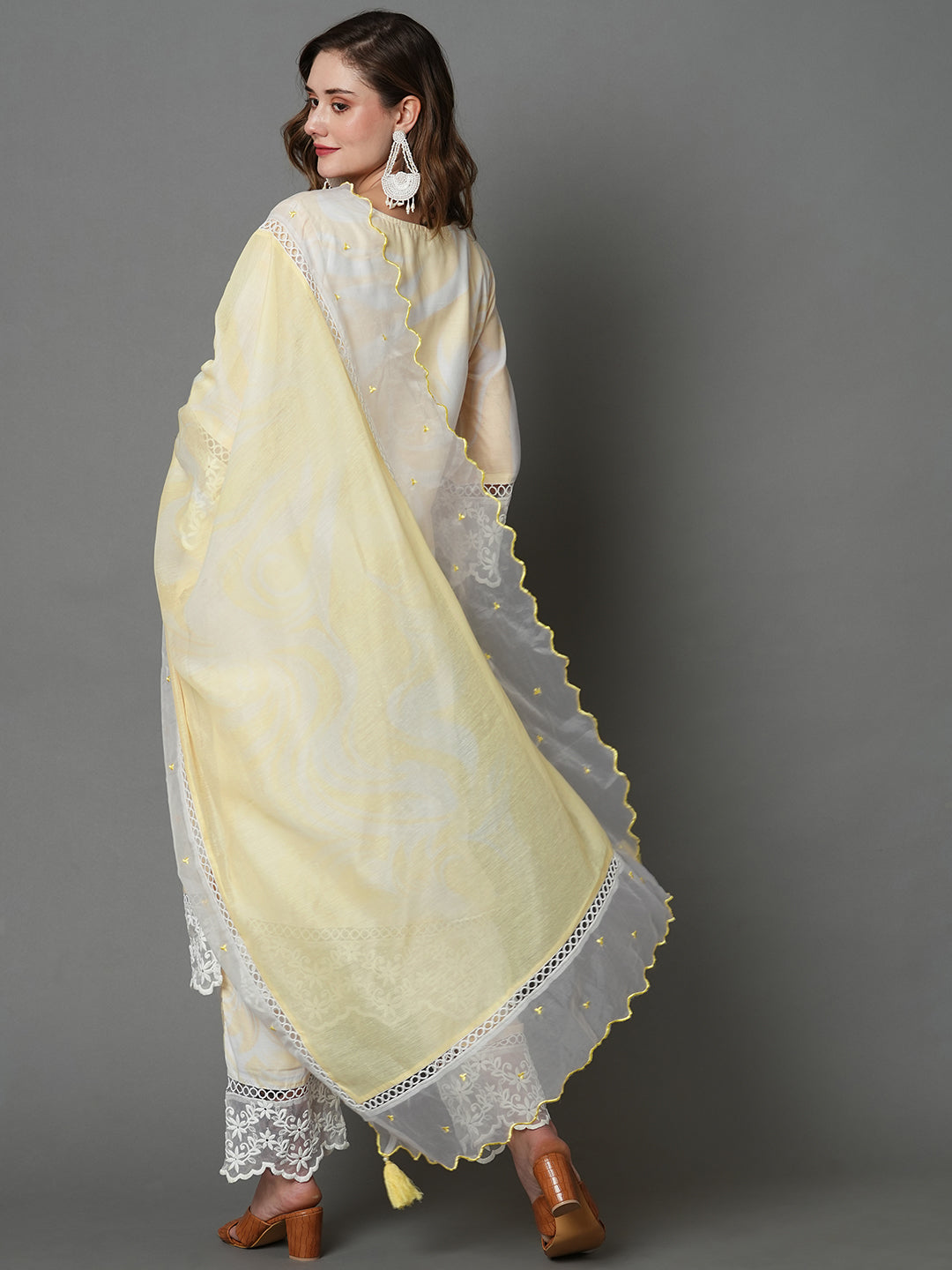 Yellow-Cotton-Printed-3-Piece-Kurta-Set