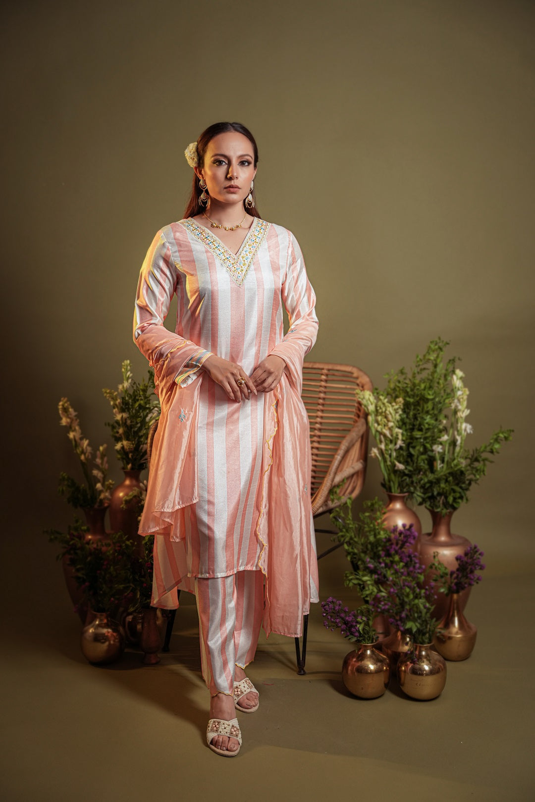 Peach-Silk-Blend-Stripe-Printed-3-Piece-Kurta-Set