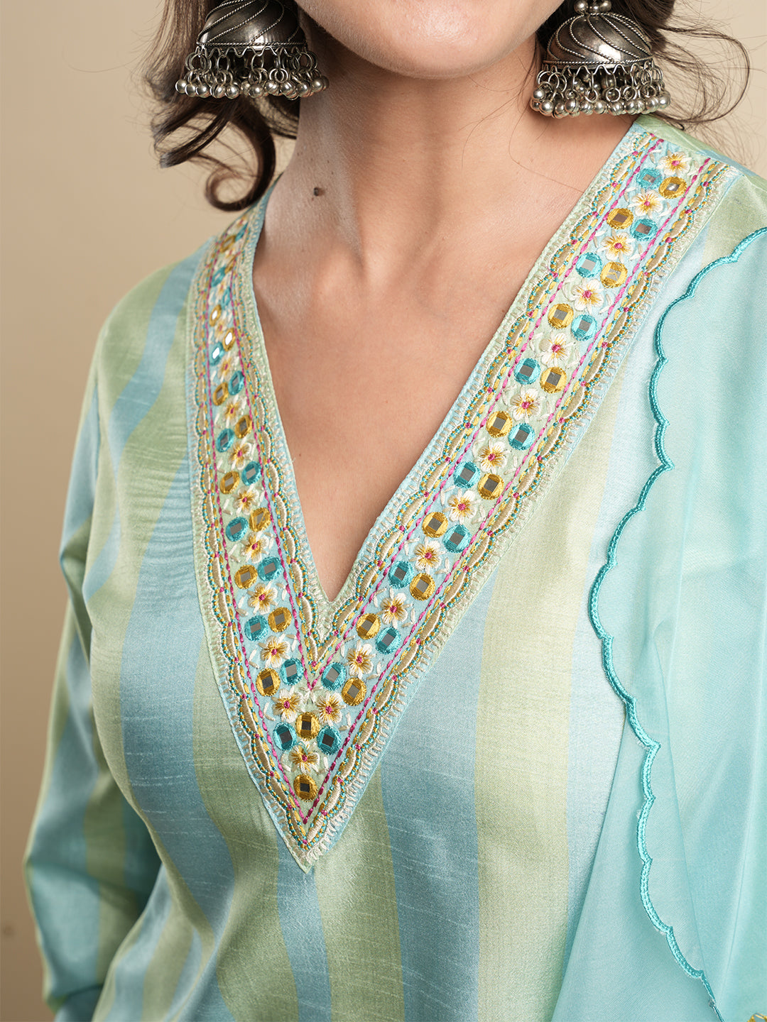 Green-Silk-Blend-Stripe-Printed-3-Piece-Kurta-Set