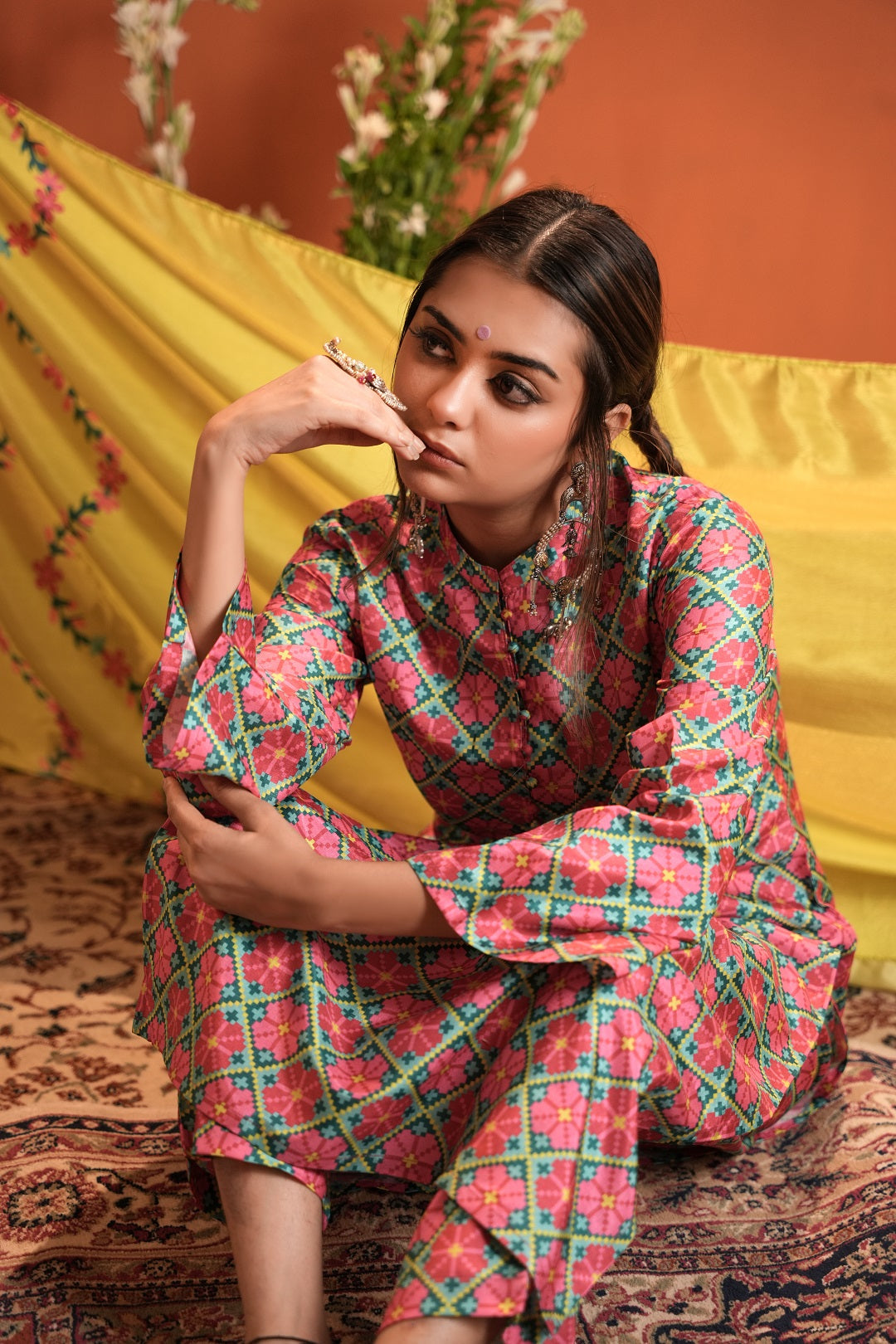 Blue-Silk-Blend-Floral-Printed-3-Piece-Kurta-Set