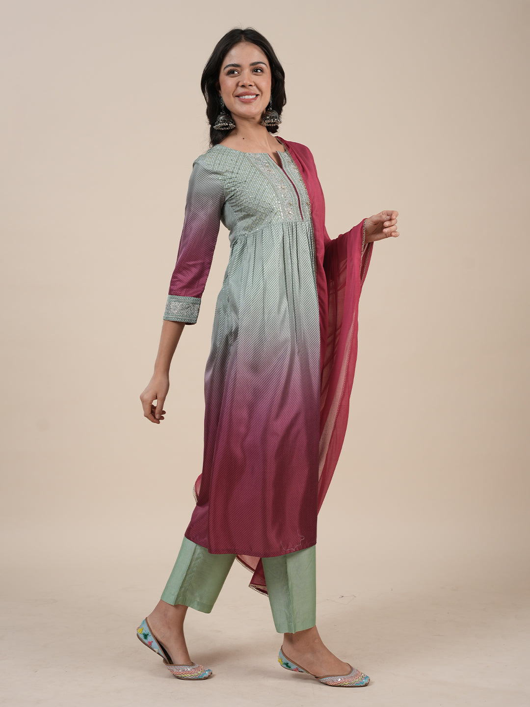 Green-Silk-Blend-Ombre-Printed-3-Piece-Kurta-Set