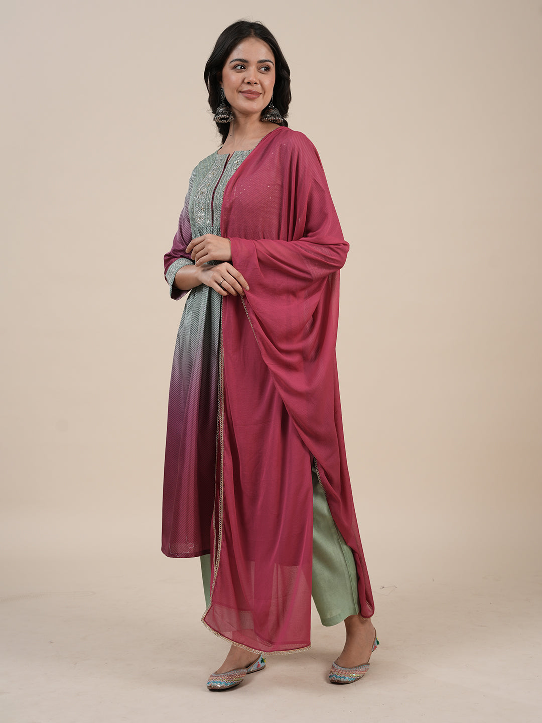 Green-Silk-Blend-Ombre-Printed-3-Piece-Kurta-Set