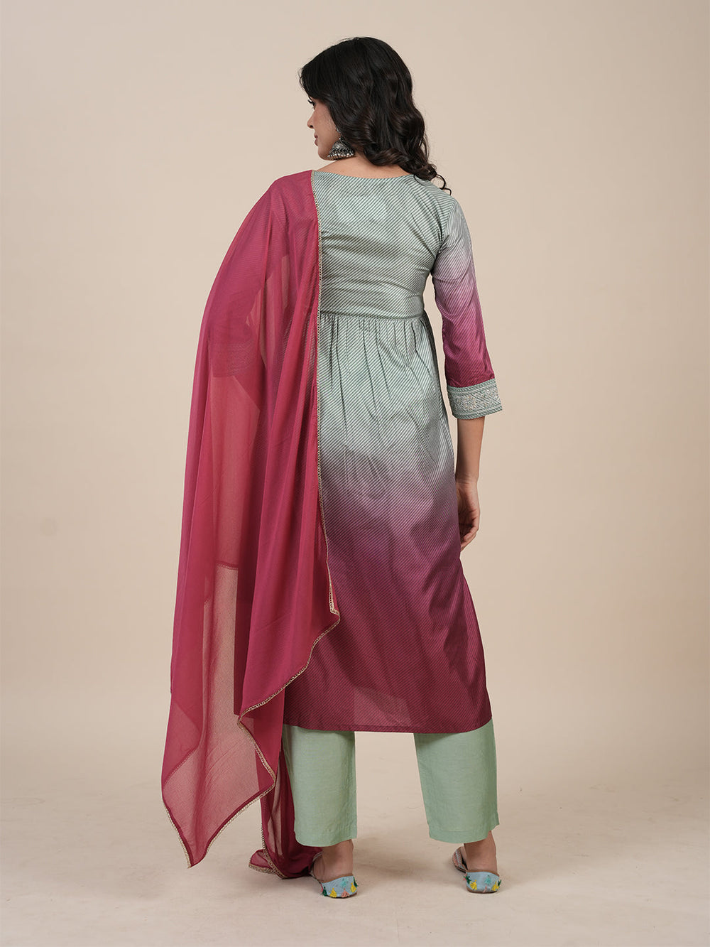 Green-Silk-Blend-Ombre-Printed-3-Piece-Kurta-Set
