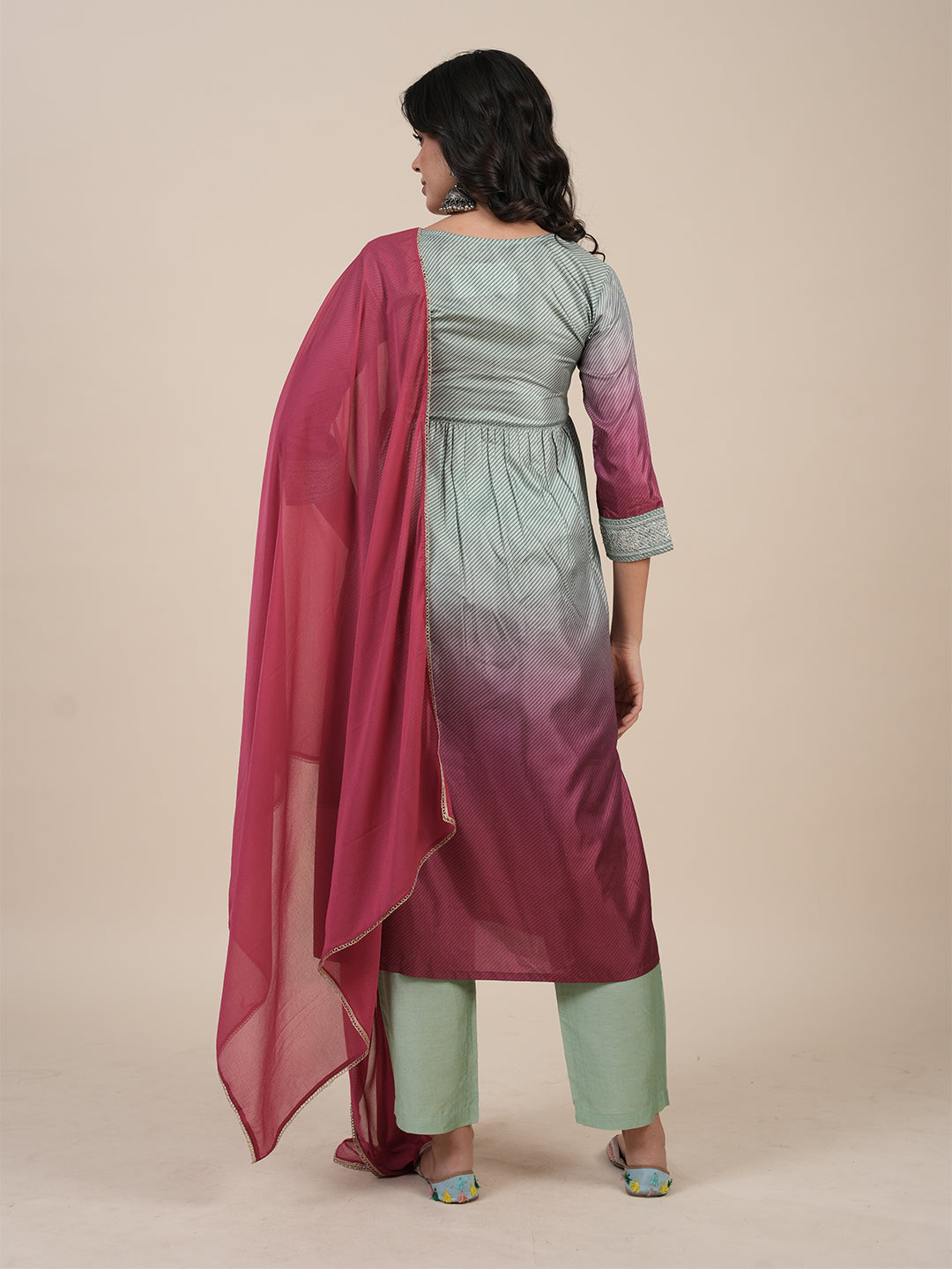 Green-Silk-Blend-Ombre-Printed-3-Piece-Kurta-Set