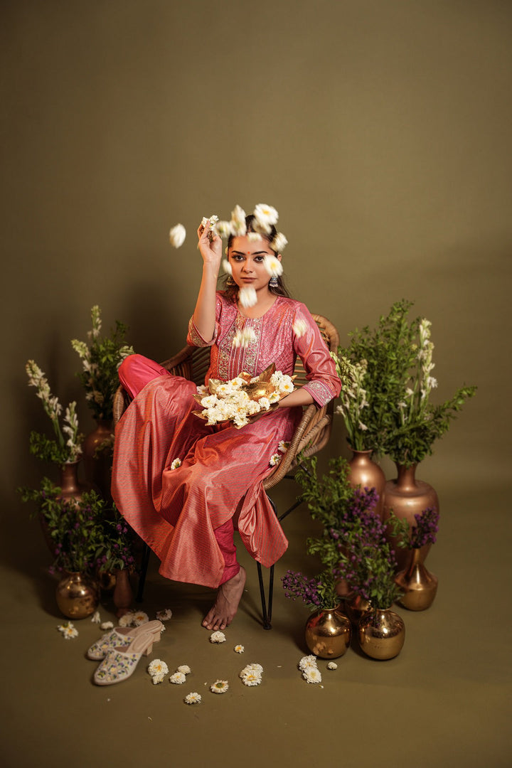 Pink-Silk-Blend-Ombre-Printed-3-Piece-Kurta-Set