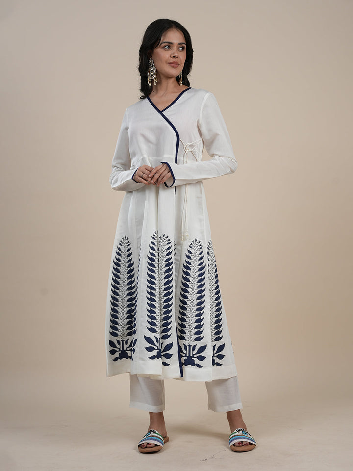 White-Silk-Blend-A-Line-Khari-Printed-3-Piece-Kurta-Set