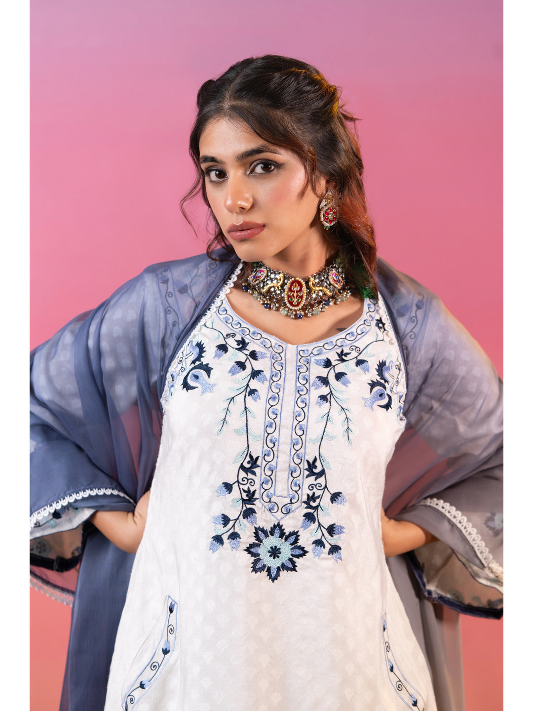 White-Cotton-Blend-Embroidered-3-Piece-Kurta-Set