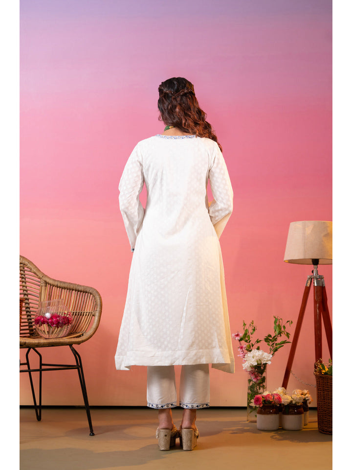 White-Cotton-Blend-Embroidered-3-Piece-Kurta-Set