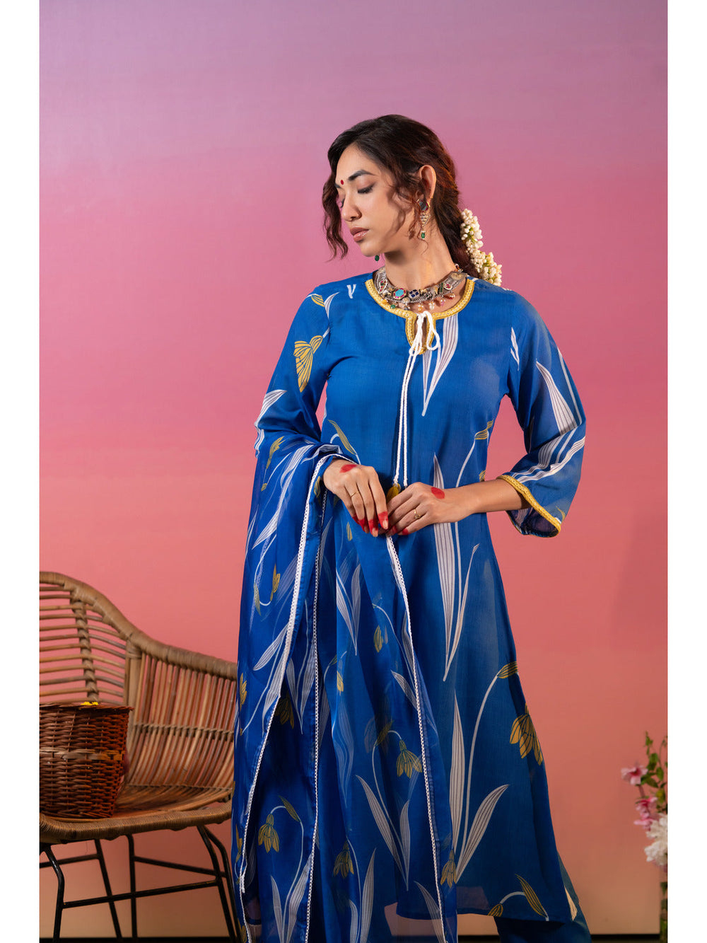 Blue-Cotton-Floral-Printed-3-Piece-Kurta-Set