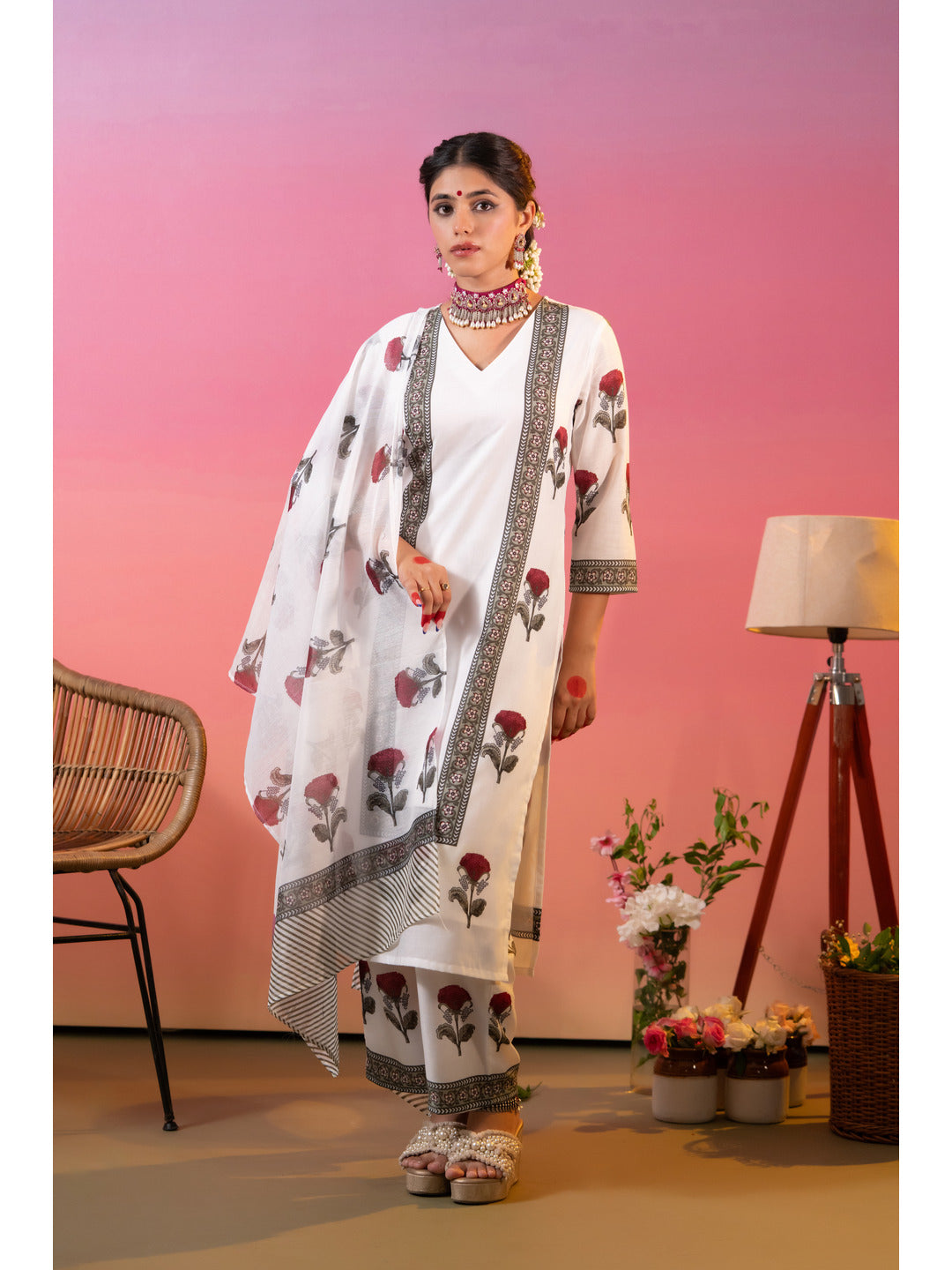 White-Cotton-Floral-Printed-3-Piece-Kurta-Set