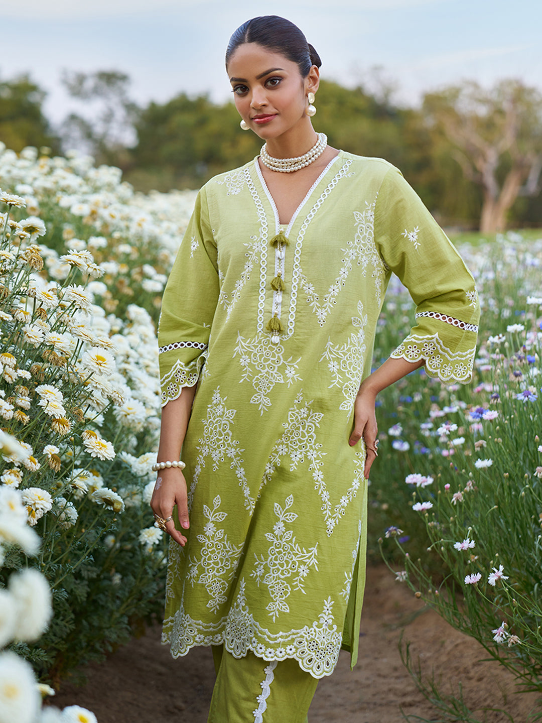 Green-Pure-Cotton--Ombre-Schiffli-Embroidered-2-Piece-Kurta-Set