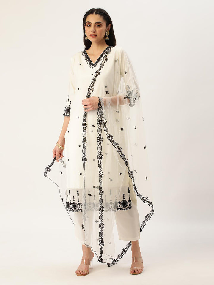 White-Cotton-Blend-Embroidered-3-Piece-Kurta-Set