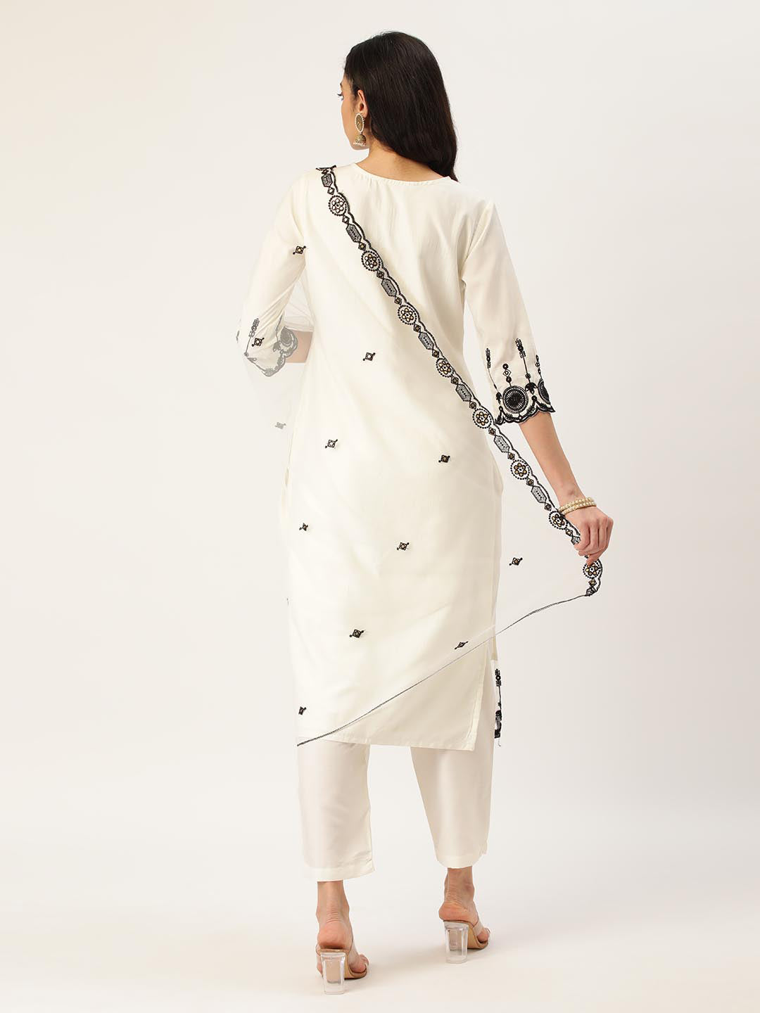 White-Cotton-Blend-Embroidered-3-Piece-Kurta-Set