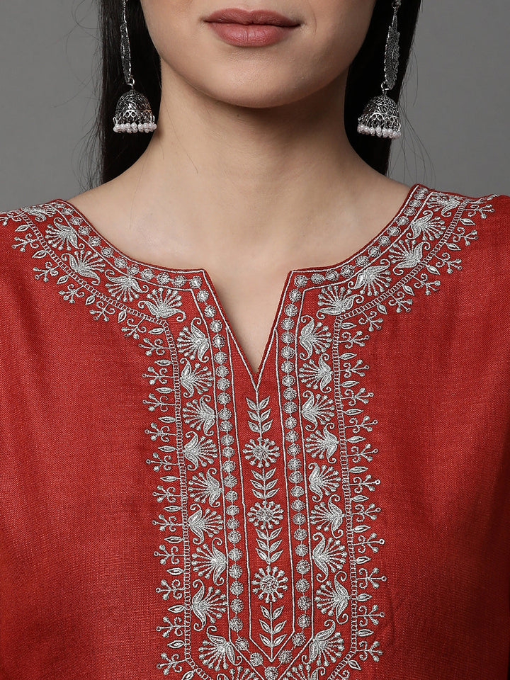 Brick-Red-Cotton-Blend-Embroidered-Chanderi-Silk-3-Piece-Kurta-Set