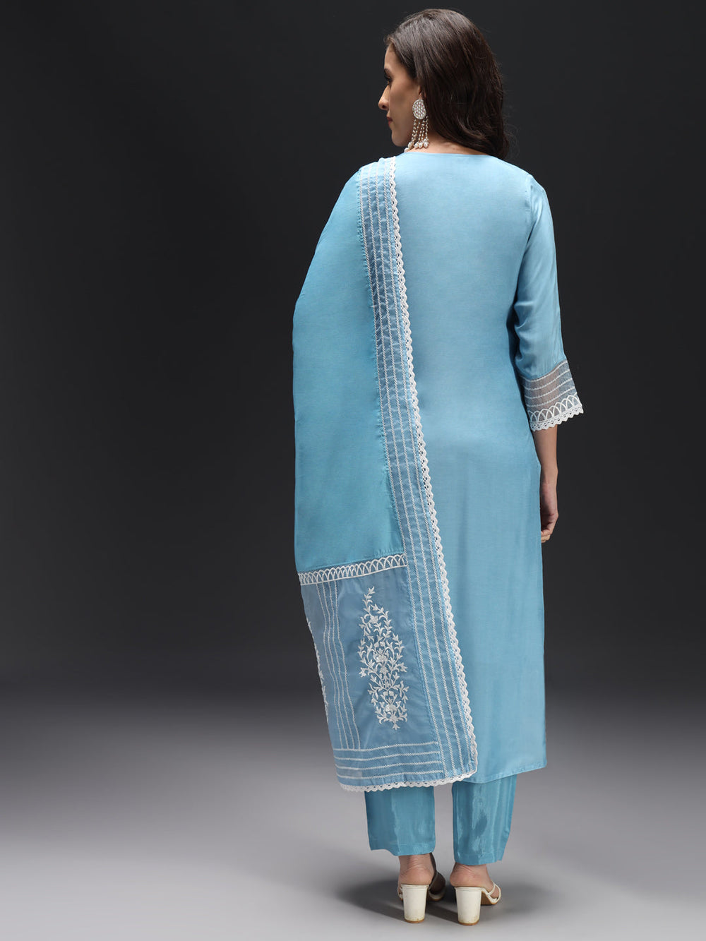Blue-Silk-Crepe-Embroidered-3-Piece-Kurta-Set