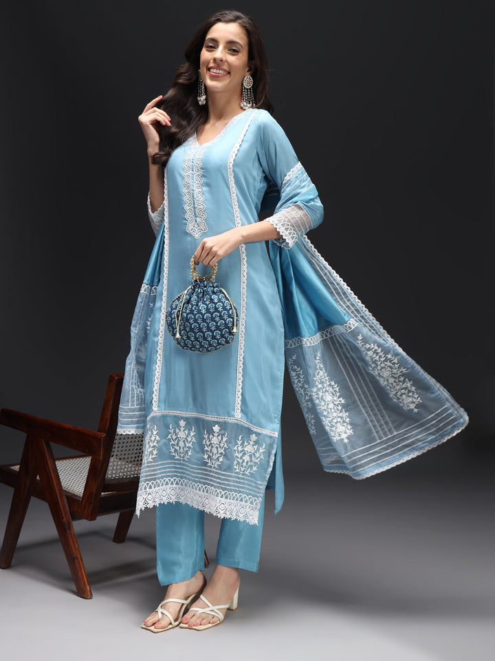 Blue-Silk-Crepe-Embroidered-3-Piece-Kurta-Set