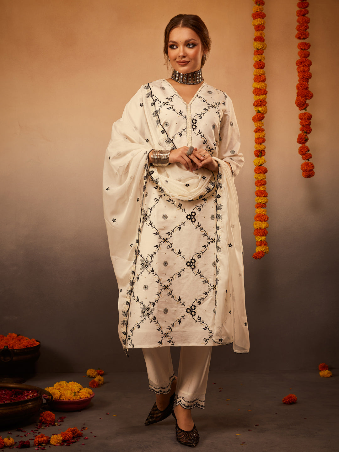 White-Silk-Embroidered-3-Piece-Kurta-Set