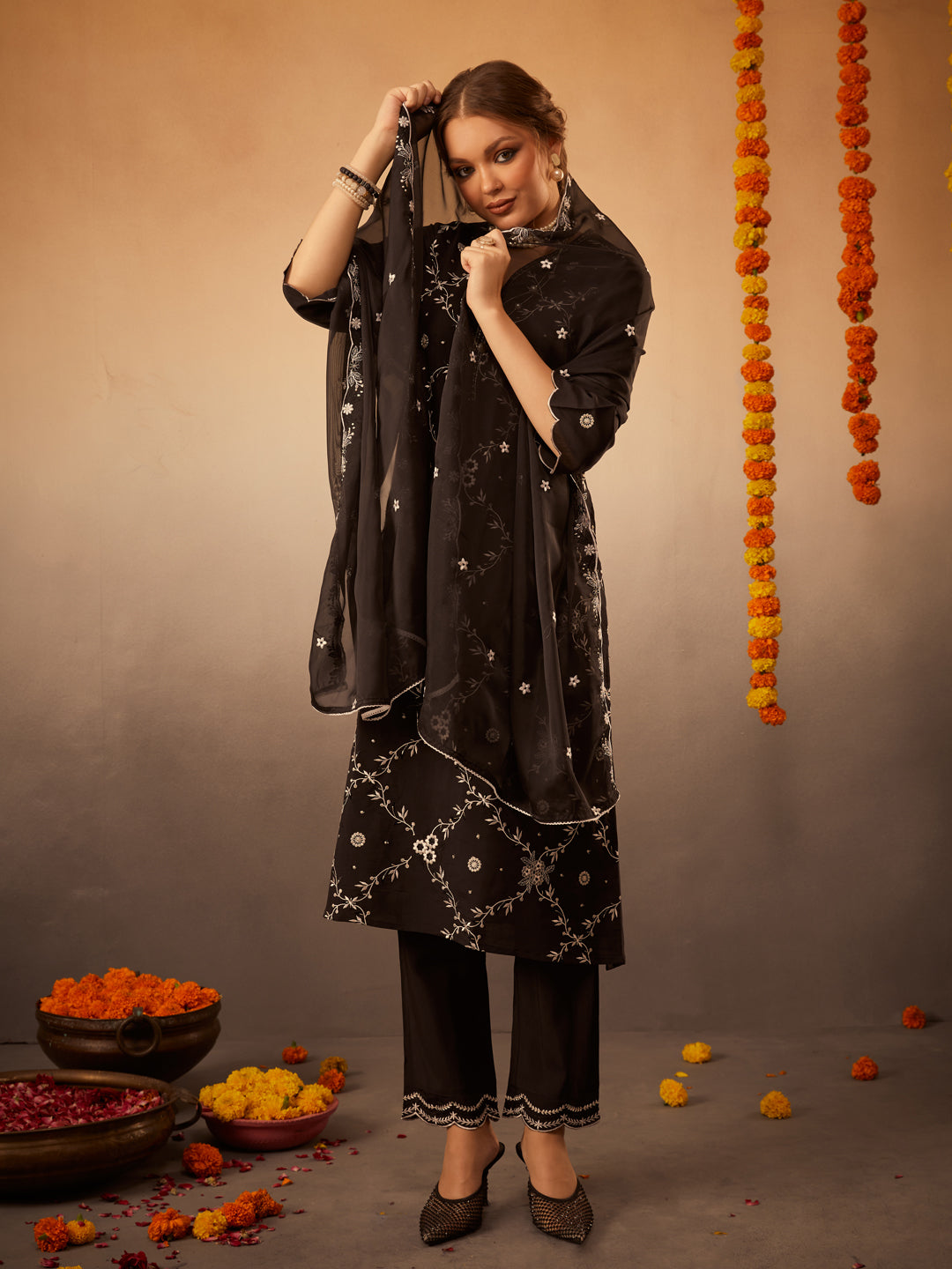 Black-Silk-Embroidered-3-Piece-Kurta-Set