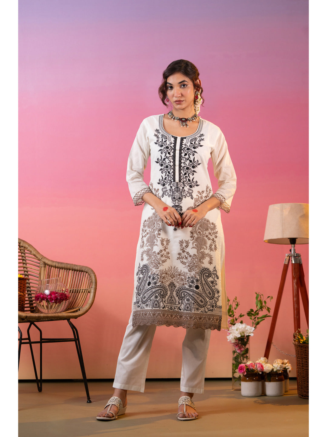 White-Cotton-Embroidered-3-Piece-Kurta-Set